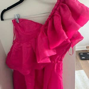 Elegant Pink One-Shoulder Dress